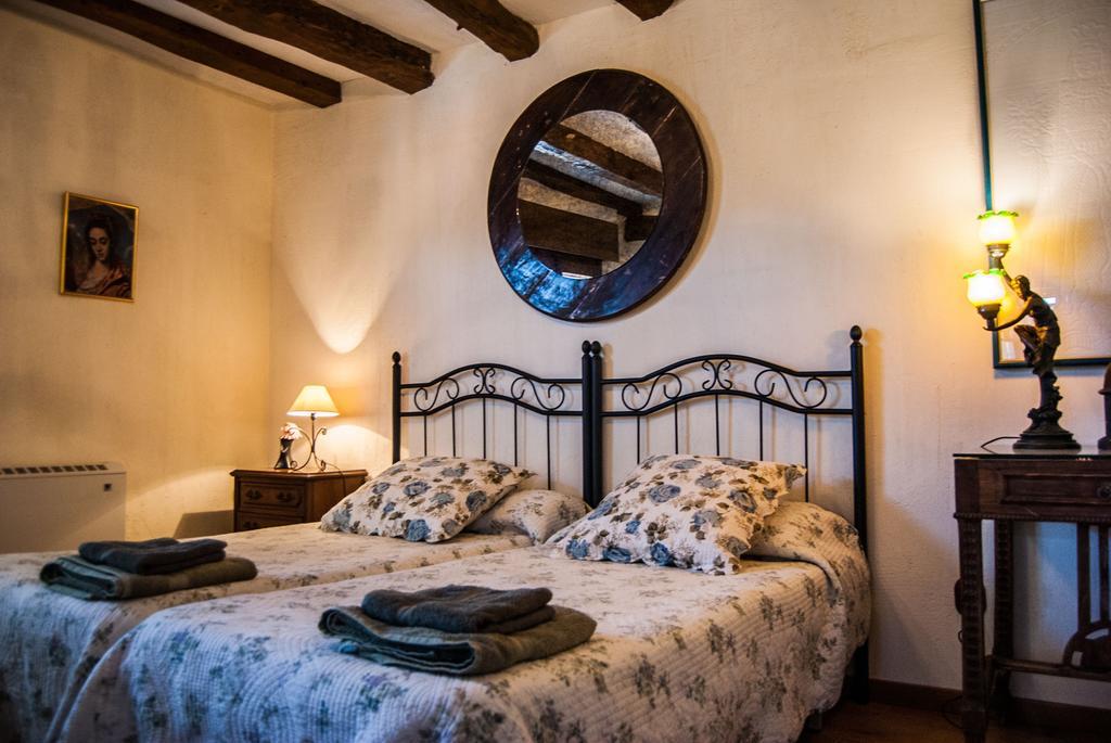 La Fuente Del Monte Villa Caballar Szoba fotó